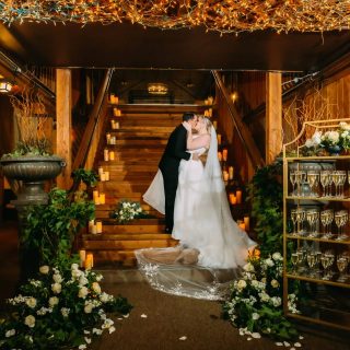 The Lord Hill Farms Wedding Venue Guide
Lord Hill Farms Wedding: A Photographer's Guide to the Venue Lord Hill Farms is one of those venues where we show up every single time and still find something new to love about the light - especially outdoors (indoors can be a bit of a doozy, but that's why you want to make sure you hire someone who brings in their own lighting - and not just the flash they attach to their camera)....
https://gsquaredweddings.com/lord-hill-farms-wedding-photographer-guide/?utm_source=instagram-business&utm_medium=jetpack_social