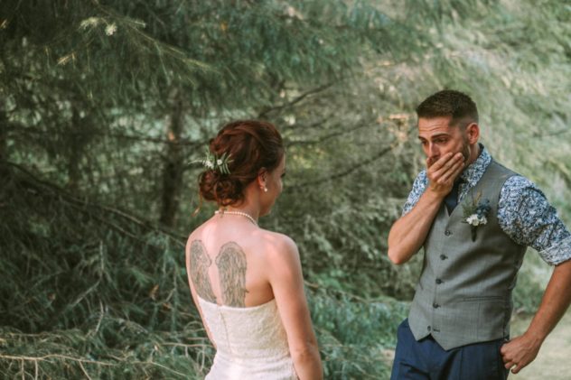 Wedding photography hours first look