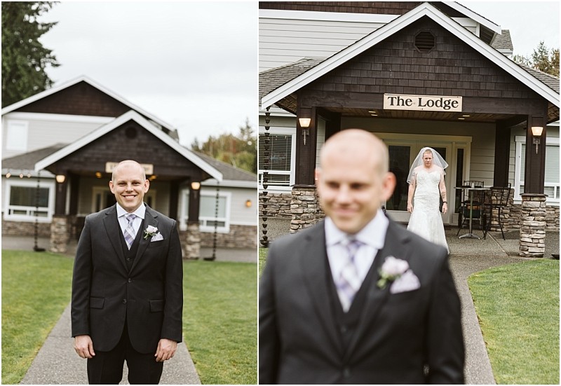 Premier snohomish & seattle wedding photographer | gsquared weddings photography two photos on the left a groom stands smiling outside the lodge in snohomish On the right a bride in a white dress and veil walks toward him from the entrance capturing a sweet seattle wedding moment | serving snohomish seattle                   & beyond