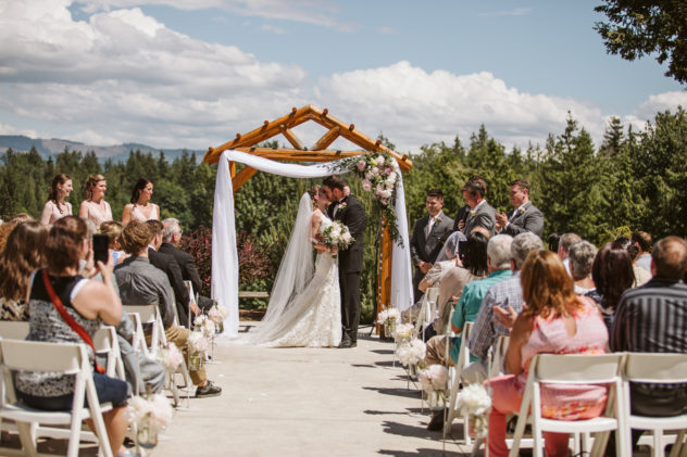 Washington wedding venue shuksan golf club