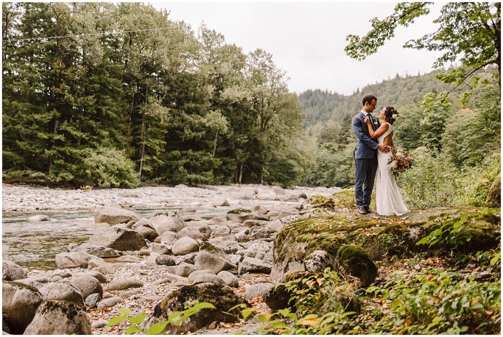 Wild sky ranch wedding in index wa