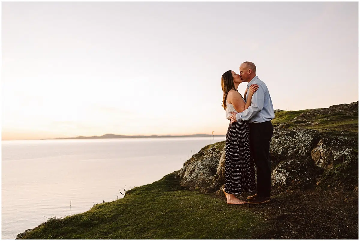winter engagement session at rosario beach