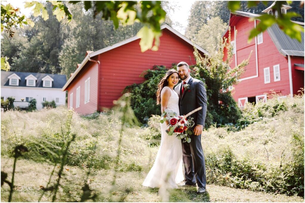 Marionfield farm wedding with reds and greens