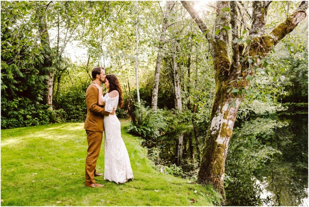 Cedar springs fall wedding with bubbles fire pit heron and rain Cedar springs fall wedding with bubbles fire pit heron and rain