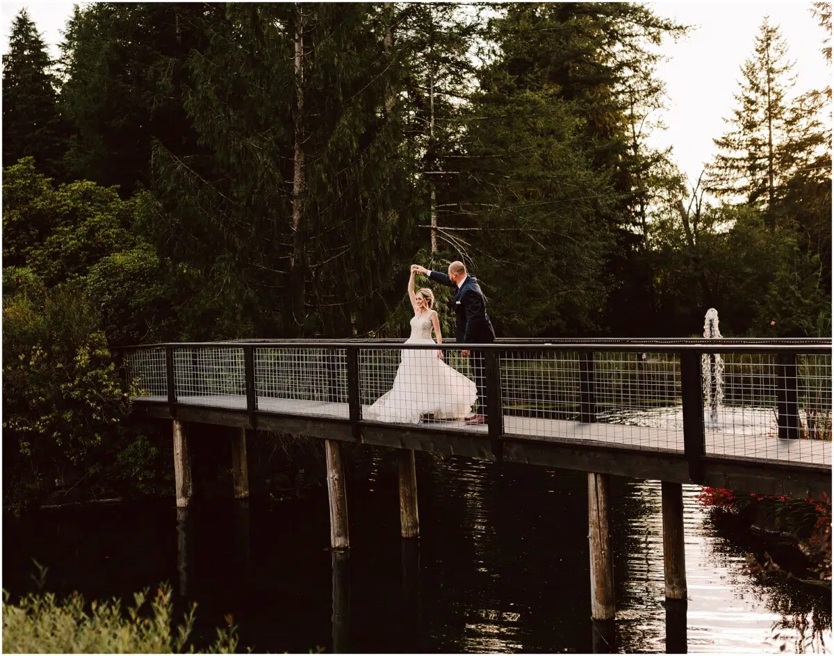wedding at Gray Bridge