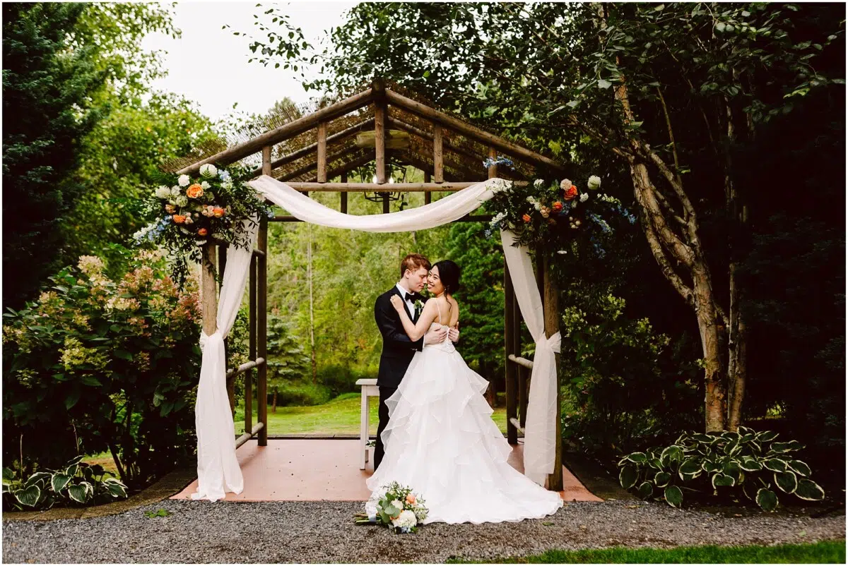 Snohomish Wedding at Jardin del Sol