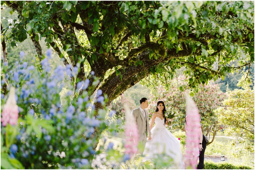 Gray Bridge Spring Wedding